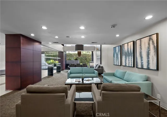 Photo 3 of Condo for sale at 7250 Franklin #311, Los Angeles, CA 90046 | MLS# SR26158841 | Listing updated on 2026-09-14