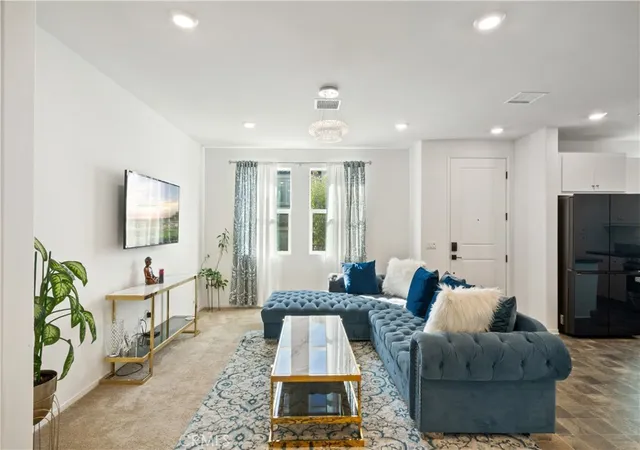Photo 3 of Townhouse for sale at 5604 Altamura Way #10, Fontana, CA 92336 | MLS# IG26160905 | Listing updated on 2026-09-15