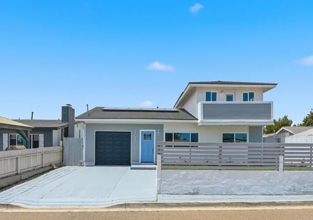 Photo 2 of Single family home for sale at 1016 Delaware St, Imperial Beach, CA 91932 | MLS# PTP2605563 | Listing updated on 2026-09-16