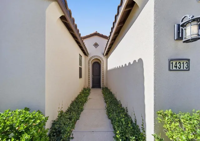 Photo 4 of Single family home for sale at 14313 Harborough Dr, Bakersfield, CA 93311 | MLS# PTP2605564 | Listing updated on 2026-09-15