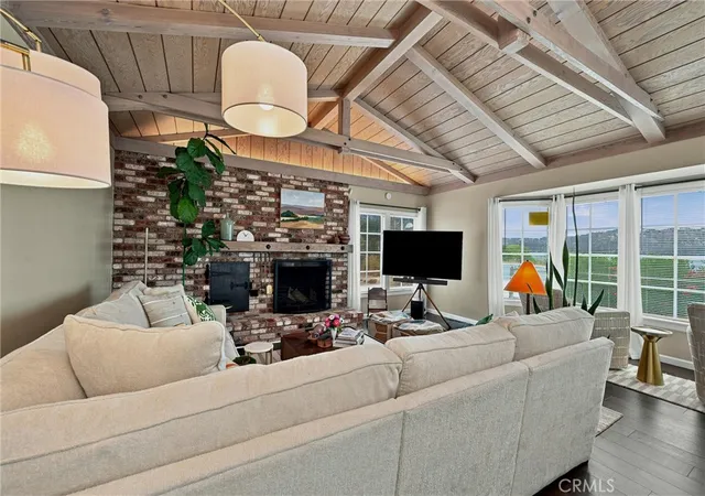 Photo 4 of Single family home for sale at 11450 E Highway 20, Clearlake Oaks, CA 95423 | MLS# LC26158321 | Listing updated on 2026-09-15