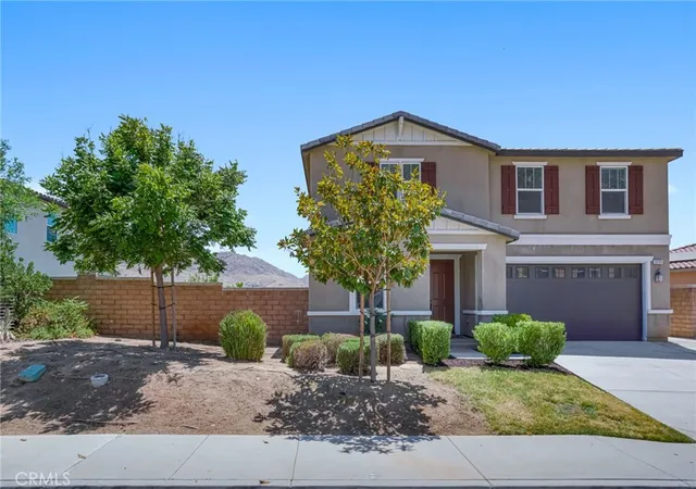 Photo 4 of Single family home for sale at 20765 Barn Rd, Riverside, CA 92507 | MLS# TR26161412 | Listing updated on 2026-09-15