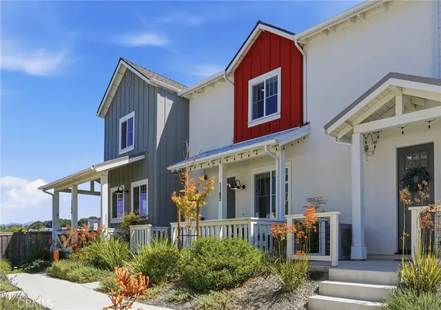 Townhouse for sale at 1182 Tiburon, San Luis Obispo, CA 93401 | MLS# SC26158909