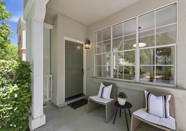 Photo 3 of Sale Pending at 113 Beacon St, Mountain View, CA 94040 | MLS# ML82055365 | Listing updated on 2026-09-14