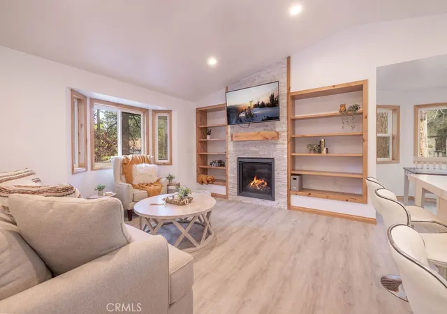 Photo 3 of Single family home for sale at 352 Feldstrasse, Big Bear Lake, CA 92315 | MLS# IG26161273 | Listing updated on 2026-09-22