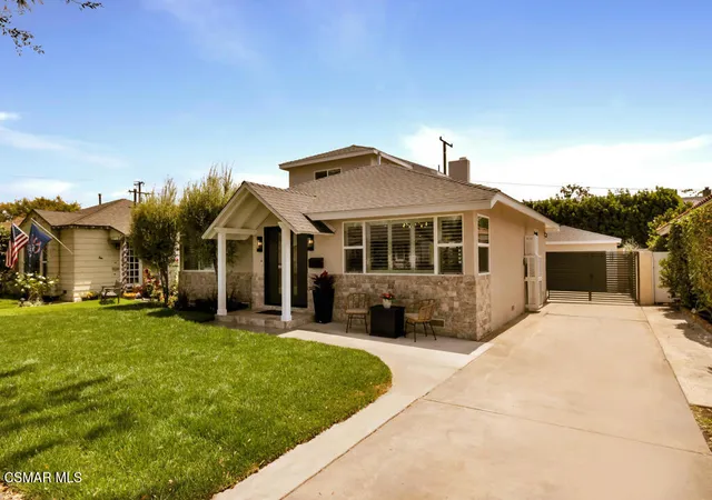 Photo 3 of Single family home for sale at 11118 Lindblade St, Culver City, CA 90230 | MLS# 226003537 | Listing updated on 2026-09-15