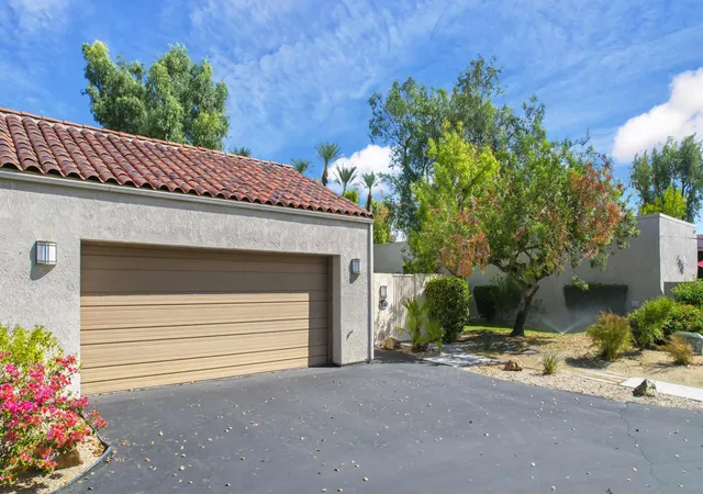 Photo 2 of Condo for sale at 930 Inverness Dr, Rancho Mirage, CA 92270 | MLS# 219150671DA | Listing updated on 2026-09-17