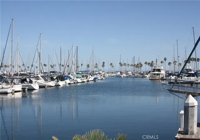Photo 1 of Condo for sale at 527 Cedar Ave #2E, Long Beach, CA 90802 | MLS# SB26162555 | Listing updated on 2026-09-14