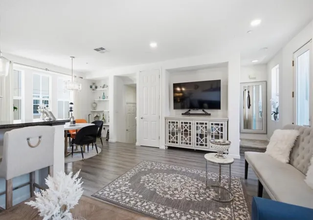 Listing Photo 5 - Condo for sale in building located at 71 Heligan Ln, Livermore, CA 94551 - Unit #3