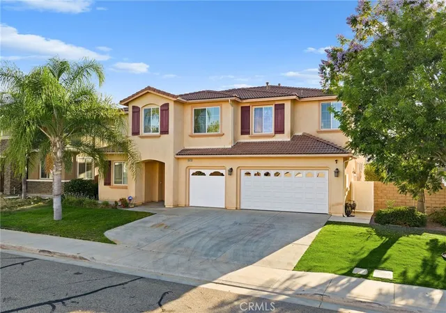Photo 4 of Single family home for sale at 30479 White Fir Dr, Menifee, CA 92584 | MLS# SW26163172 | Listing updated on 2026-09-14