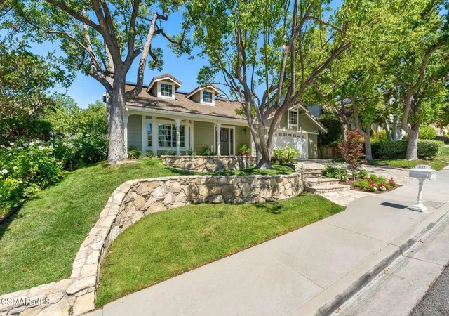 Photo 2 of Single family home for sale at 5755 Willowtree Dr, Agoura Hills, CA 91301 | MLS# 226003570 | Listing updated on 2026-09-14