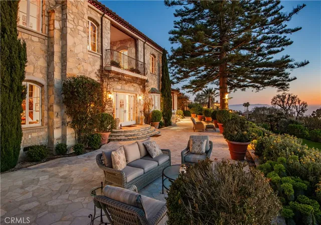 Photo 3 of Sale Pending at 1412 Lower Paseo La Cresta, Palos Verdes Estates, CA 90274 | MLS# PV26163707 | Listing updated on 2026-09-15