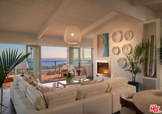 Photo 1 of Single family home for sale at 23706 Harbor Vista Dr, Malibu, CA 90265 | MLS# 26865119 | Listing updated on 2026-09-14