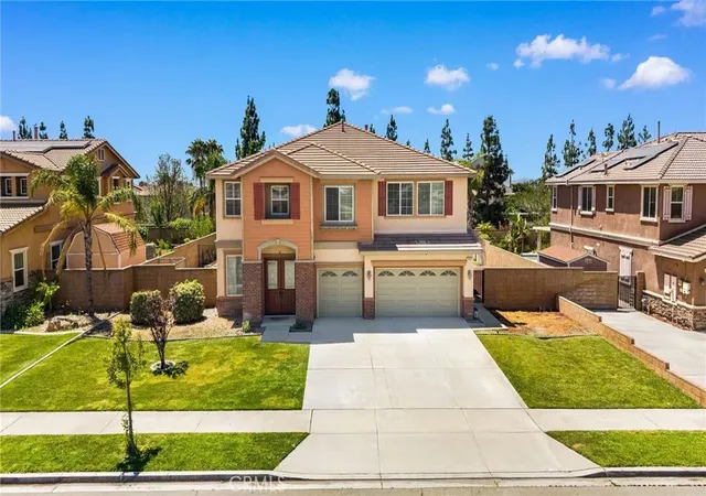 Photo 2 of Single family home for sale at 16425 Basswood, Fontana, CA 92336 | MLS# TR26164078 | Listing updated on 2026-09-15