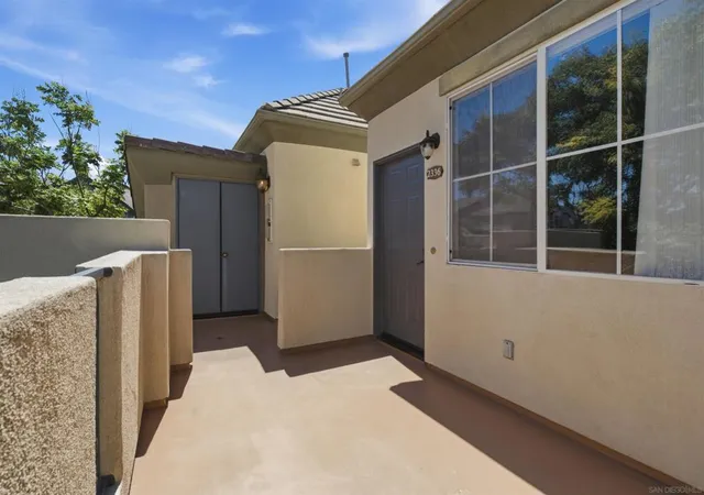 Listing Photo 4 - Condo for sale in building located at 1890 Chambery Pl, Chula Vista, CA 91913 - Unit #2336