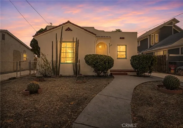 Photo 1 of Single family home for sale at 212 11th Street, Redlands, CA 92374 | MLS# IG26164622 | Listing updated on 2026-09-14