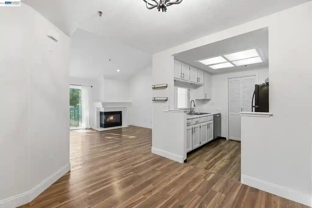 Listing Photo 1 - Condo for sale in 316 Dursey Dr located at 316 Dursey Dr, Pinole, CA 94564 - Unit 316 Dursey Dr