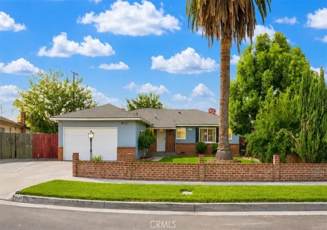 Photo 1 of Single family home for sale at 3849 E Dayton Ave, Fresno, CA 93726 | MLS# MC26164788 | Listing updated on 2026-09-20