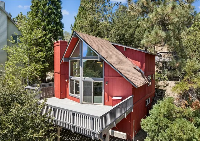 Photo 1 of Single family home for sale at 27711 Alpen, Lake Arrowhead, CA 92352 | MLS# IG26164002 | Listing updated on 2026-09-15