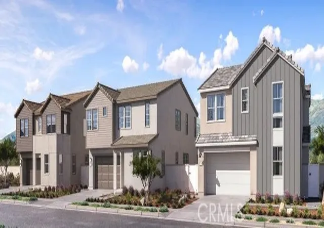 Photo 2 of Sale Pending at 27136 Tableland Dr, Stevenson Ranch, CA 91381 | MLS# OC26165269 | Listing updated on 2026-09-14