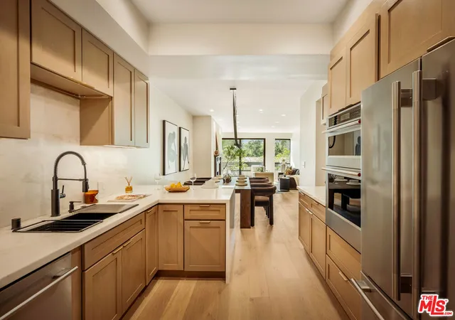 Photo 1 of Sale Pending at 10551 Wilshire Blvd #403, Los Angeles, CA 90024 | MLS# 26864013 | Listing updated on 2026-09-15