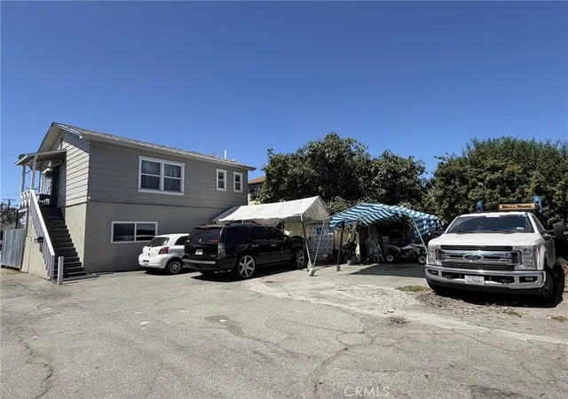 Photo 2 of Multi family home for sale at 1735 W Washington, Santa Ana, CA 92706 | MLS# PW26165315 | Listing updated on 2026-09-16