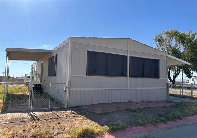 Photo 1 of Manufactured home for sale at 251 S Colorado River Rd #47, Blythe, CA 92225 | MLS# SW26132845 | Listing updated on 2026-09-14
