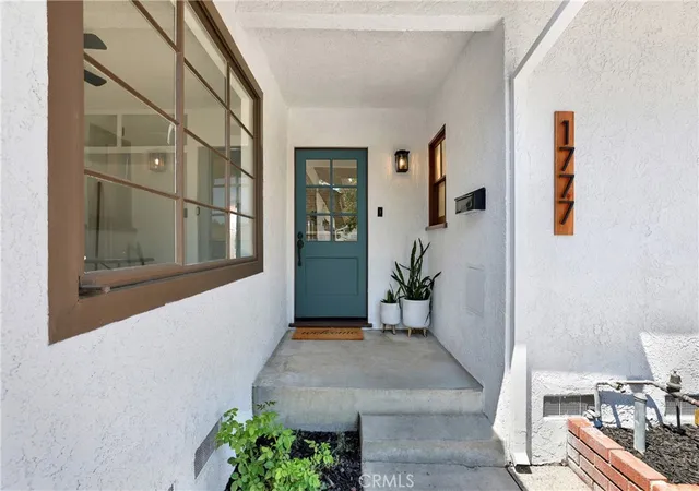 Photo 3 of Sale Pending at 1777 W Siva, Anaheim, CA 92804 | MLS# OC26165498 | Listing updated on 2026-09-14