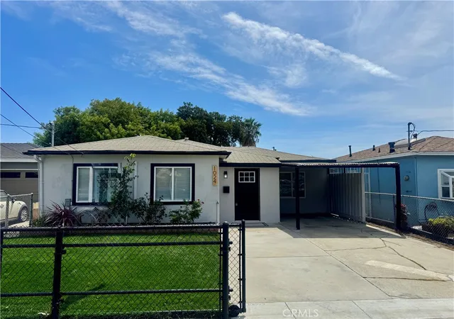 Photo 2 of Single family home for sale at 1024 West 220th, Torrance, CA 90502 | MLS# CV26165909 | Listing updated on 2026-10-04