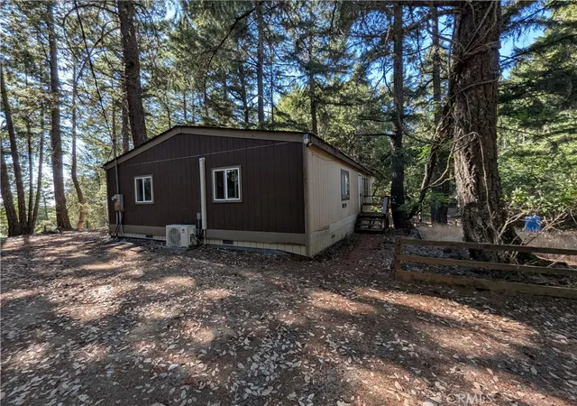 Photo 3 of Manufactured home for sale at 3955 Blackhawk, Willits, CA 95490 | MLS# LC26165998 | Listing updated on 2026-09-29