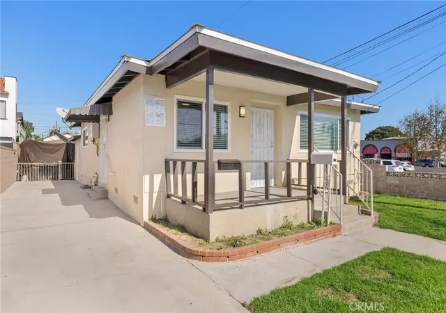 Photo 1 of House for sale at 524 West 2nd, San Pedro, CA 90731 | MLS# SB26164895 | Listing updated on 2026-09-14
