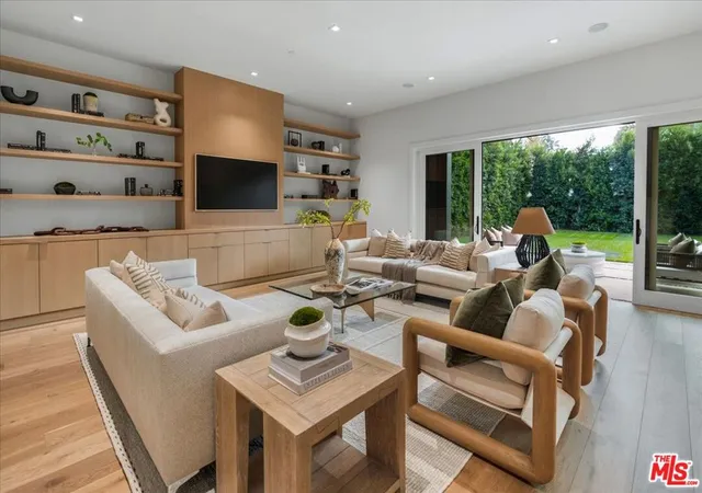 Photo 3 of Single family home for sale at 541 S Westgate Ave, Los Angeles, CA 90049 | MLS# 26866293 | Listing updated on 2026-09-15
