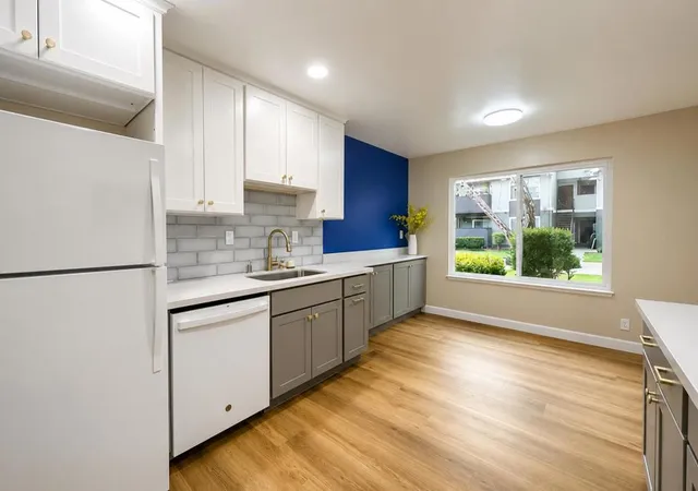 Listing Photo 5 - Condo for sale in building located at 2607 Gimelli Pl, San Jose, CA 95133 - Unit #115