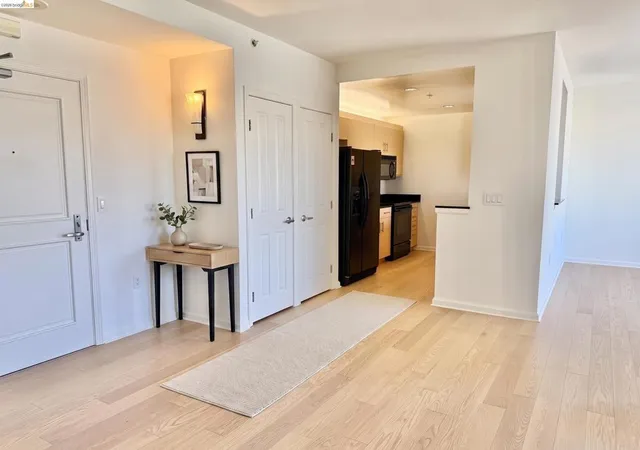 Photo 2 of Condo for sale at 140 S Van Ness Ave #529, San Francisco, CA 94103 | MLS# 41143395 | Listing updated on 2026-09-15