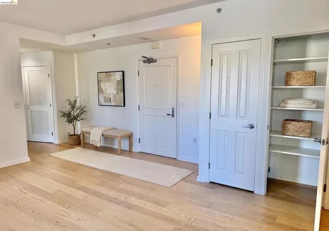 Photo 3 of Condo for sale at 140 S Van Ness Ave #529, San Francisco, CA 94103 | MLS# 41143395 | Listing updated on 2026-09-15