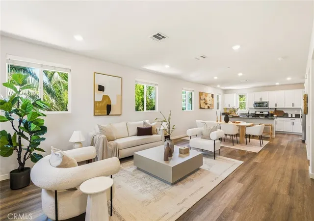 Photo 2 of Sale Pending at 14700 Sherman Way, Van Nuys, CA 91405 | MLS# TR26166945 | Listing updated on 2026-09-15