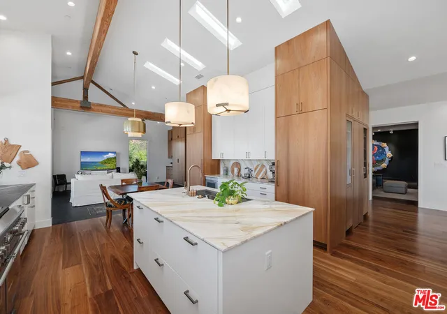 Photo 4 of Single family home for sale at 31847 Hidden Highland Rd, Agoura Hills, CA 91301 | MLS# 26863865 | Listing updated on 2026-09-14