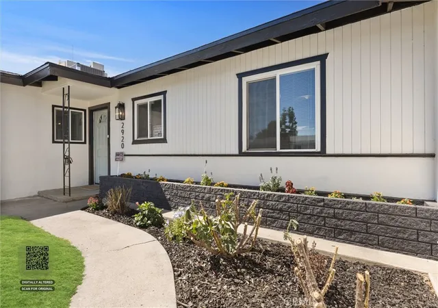Photo 4 of Sale Pending at 2920 Gemline Ave, Bakersfield, CA 93304 | MLS# PI26166993 | Listing updated on 2026-09-14
