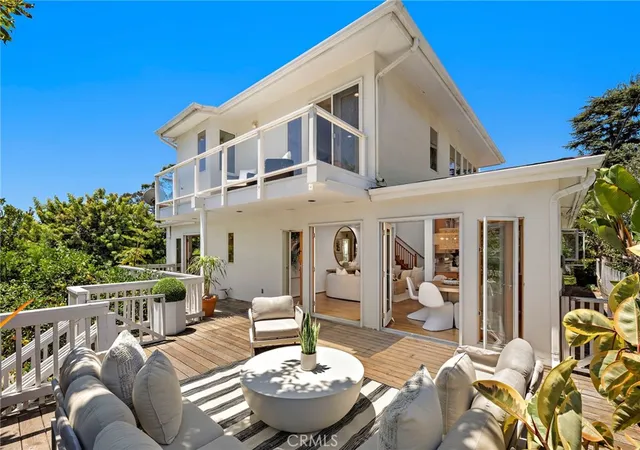 Photo 1 of Sale Pending at 429 Aster, Laguna Beach, CA 92651 | MLS# LG26166788 | Listing updated on 2026-10-02