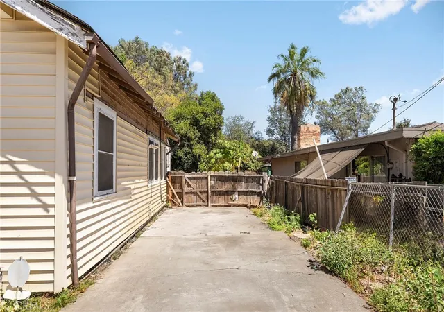 Photo 3 of Sale Pending at 2350 Mesa Ave, Oroville, CA 95966 | MLS# SN26165860 | Listing updated on 2026-09-15
