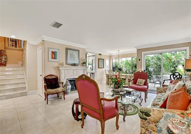 Listing Photo 4 - Condo for sale in building located at 27451 Embassy Wy, Laguna Niguel, CA 92677