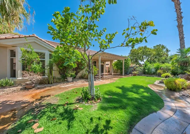 Photo 3 of Sale Pending at 78559 Platinum Dr, Palm Desert, CA 92211 | MLS# 219150918DA | Listing updated on 2026-10-02