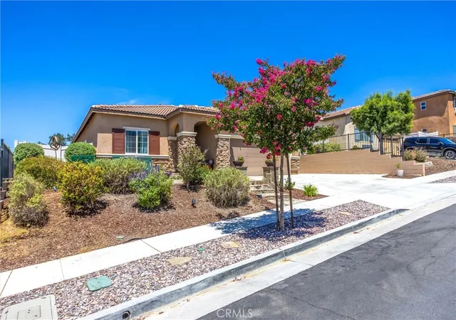 Photo 3 of Single family home for sale at 240 Country Clb, Calimesa, CA 92320 | MLS# DW26167827 | Listing updated on 2026-09-15