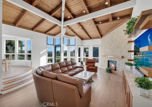 Photo 4 of Sale Pending at 4514 Rayburn, Westlake Village, CA 91362 | MLS# SR26163044 | Listing updated on 2026-09-30