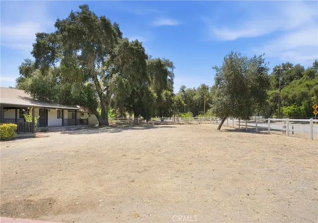 Photo 4 of Single family home for sale at 27756 Sand Cyn Rd, Canyon Country, CA 91387 | MLS# SR26167825 | Listing updated on 2026-09-15