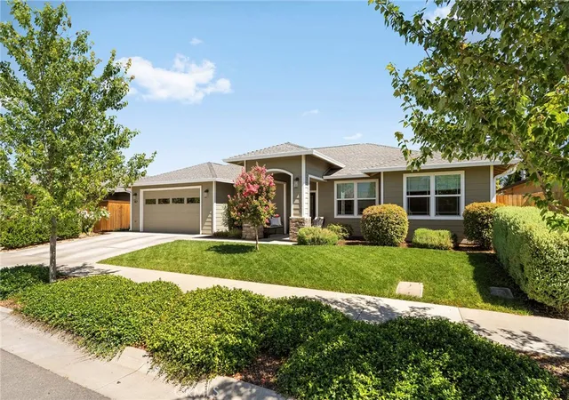 Photo 1 of Single family home for sale at 407 Antelope Crk, Chico, CA 95973 | MLS# SN26166215 | Listing updated on 2026-09-15