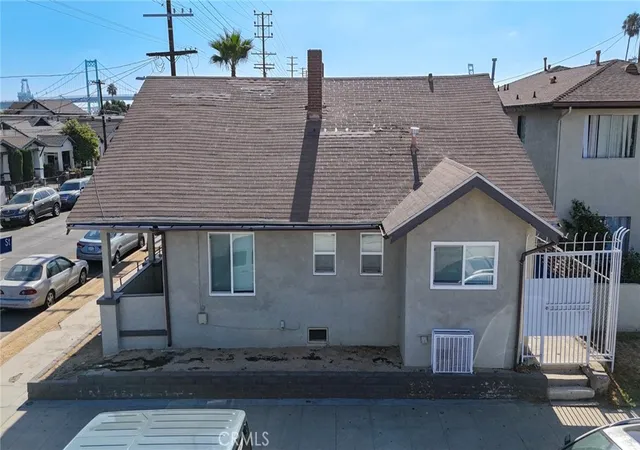 Photo 3 of Multi family home for sale at 267 W Ofarrell St, San Pedro, CA 90731 | MLS# SB26164836 | Listing updated on 2026-09-14
