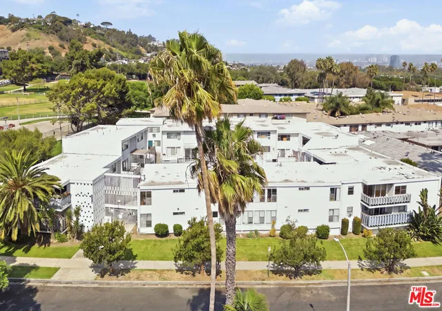 Photo 1 of Condo for sale at 4065 Ursula Ave #6, Los Angeles, CA 90008 | MLS# 26866265 | Listing updated on 2026-09-14