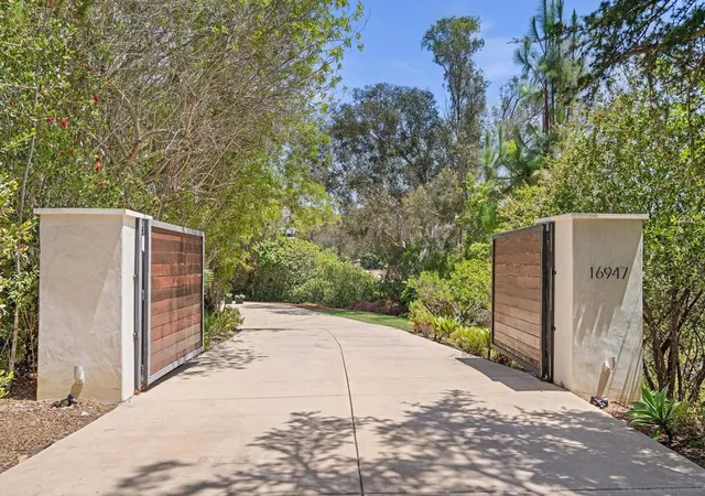 Photo 3 of Single family home for sale at 16947 Avenida Luis, Rancho Santa Fe, CA 92067 | MLS# 260018886SD | Listing updated on 2026-09-14