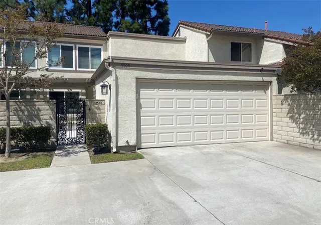 Single family home for sale at 5504 E Vista Del Rio, Anaheim, CA 92807 | MLS# PW26168716